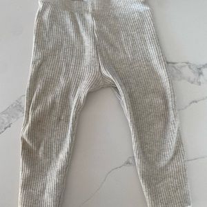 Sold Jamie Kay leggings